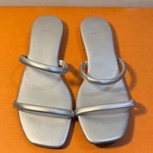 A New Day Women's Metallic Silver Sandals